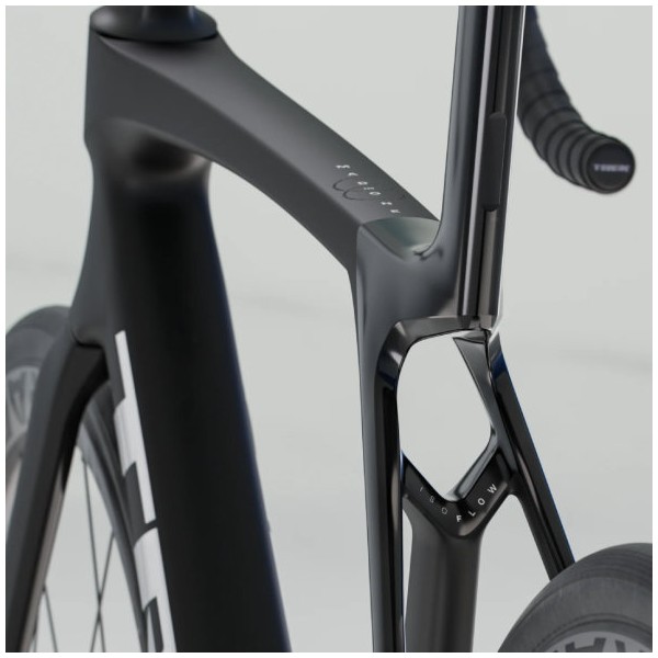KOLO TREK MADONE SL 6 BK/BK G8
