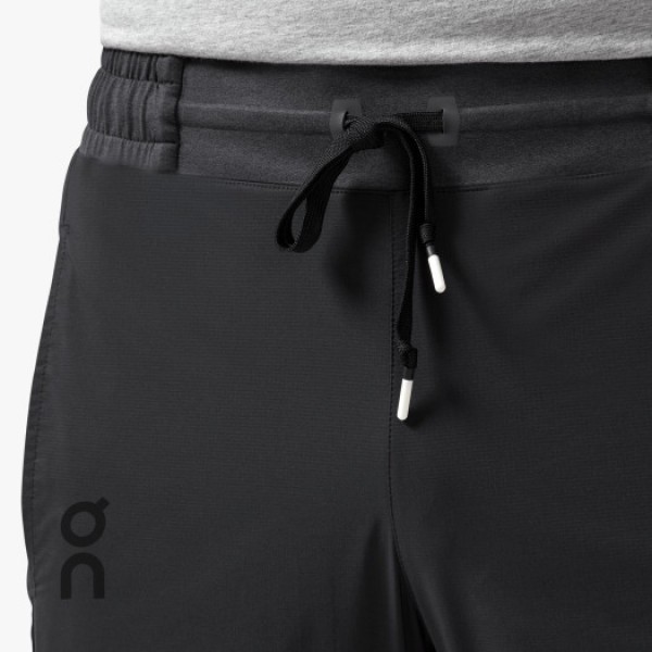 On moške tekaške hlače BLACK M