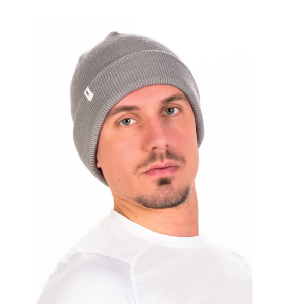 On running zimska kapa iz merino volne.