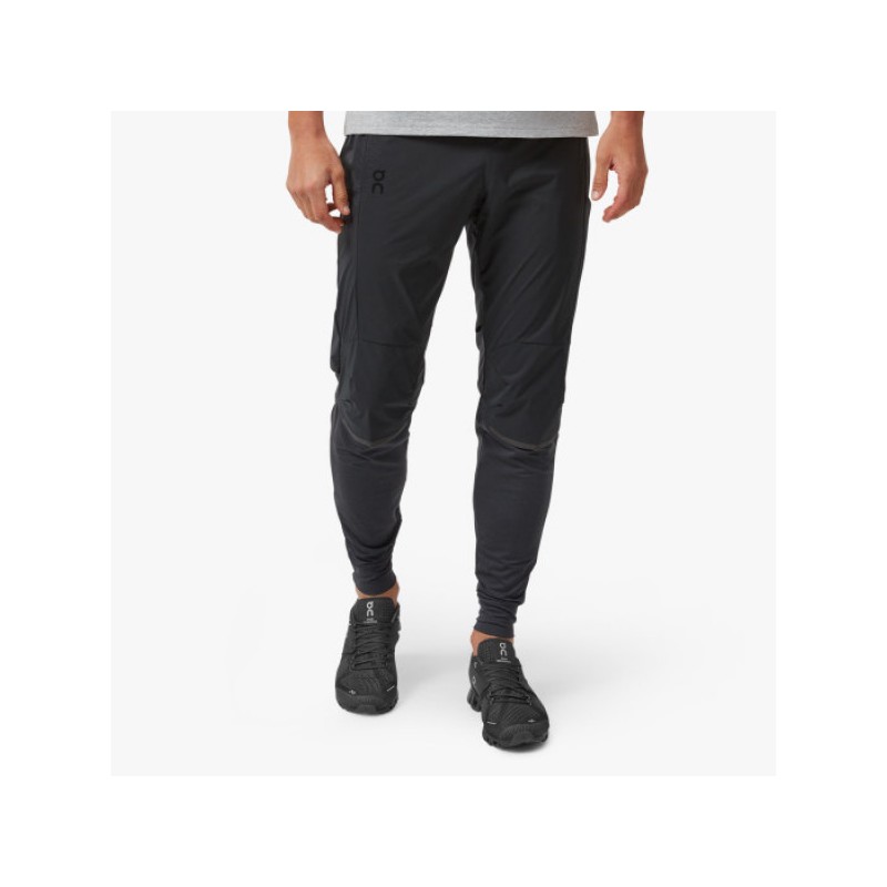 On moške tekaške hlače BLACK M