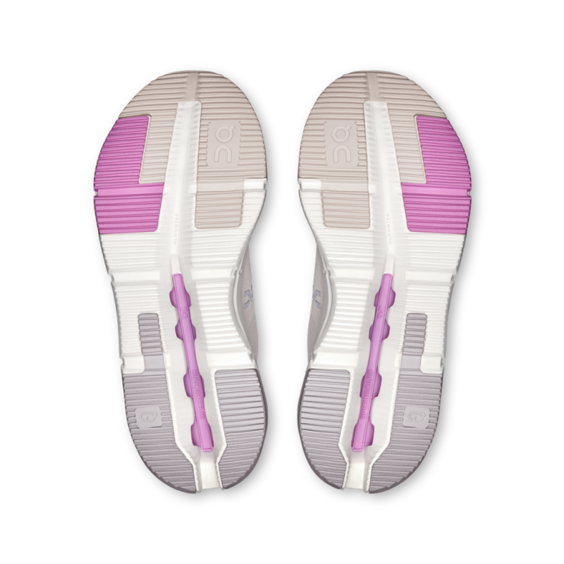 ŽENSKI COPATI ON CLOUDNOVA FORM PEARL/RASPBERRY